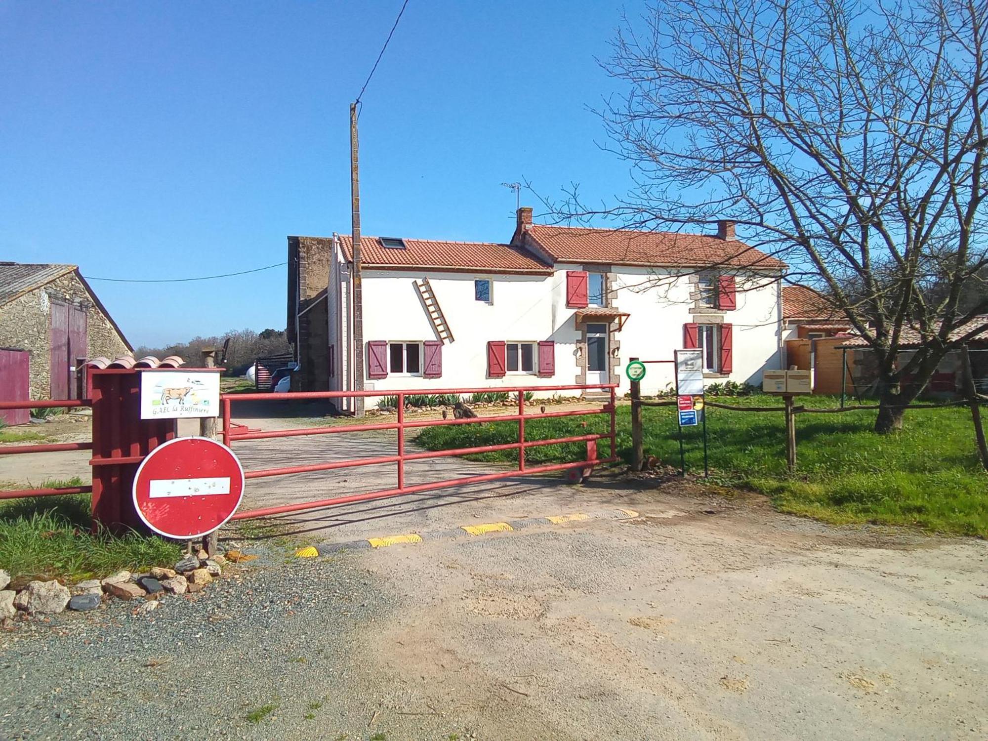 Chambre A La Campagne La Roche-sur-Yon Bagian luar foto